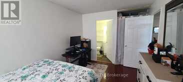 405 - 10 TAPSCOTT ROAD | Toronto Ontario | Slide Image Thirteen