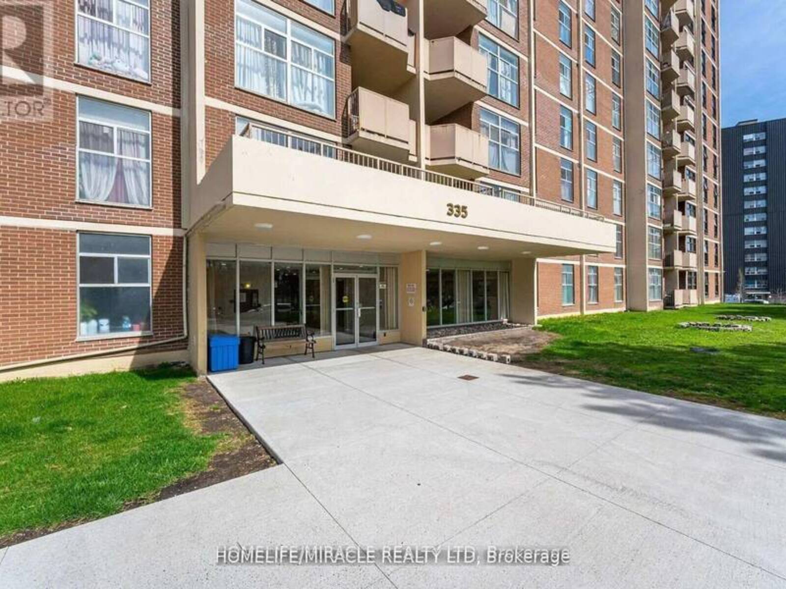 909 - 335 DRIFTWOOD AVENUE, Toronto, Ontario M3N 2P3
