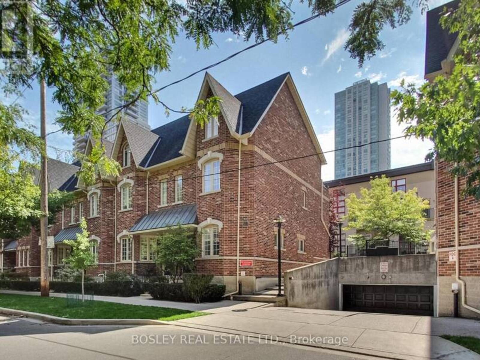 L1 - 21 EARL STREET, Toronto, Ontario M4Y 3C8