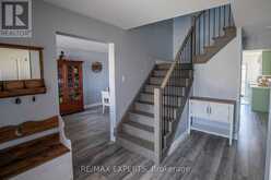 213 MELBOURNE DRIVE | Bradford West Gwillimbury Ontario | Slide Image Two