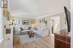 43 WOODBRIDGE ROAD | Hamilton Ontario | Slide Image Six