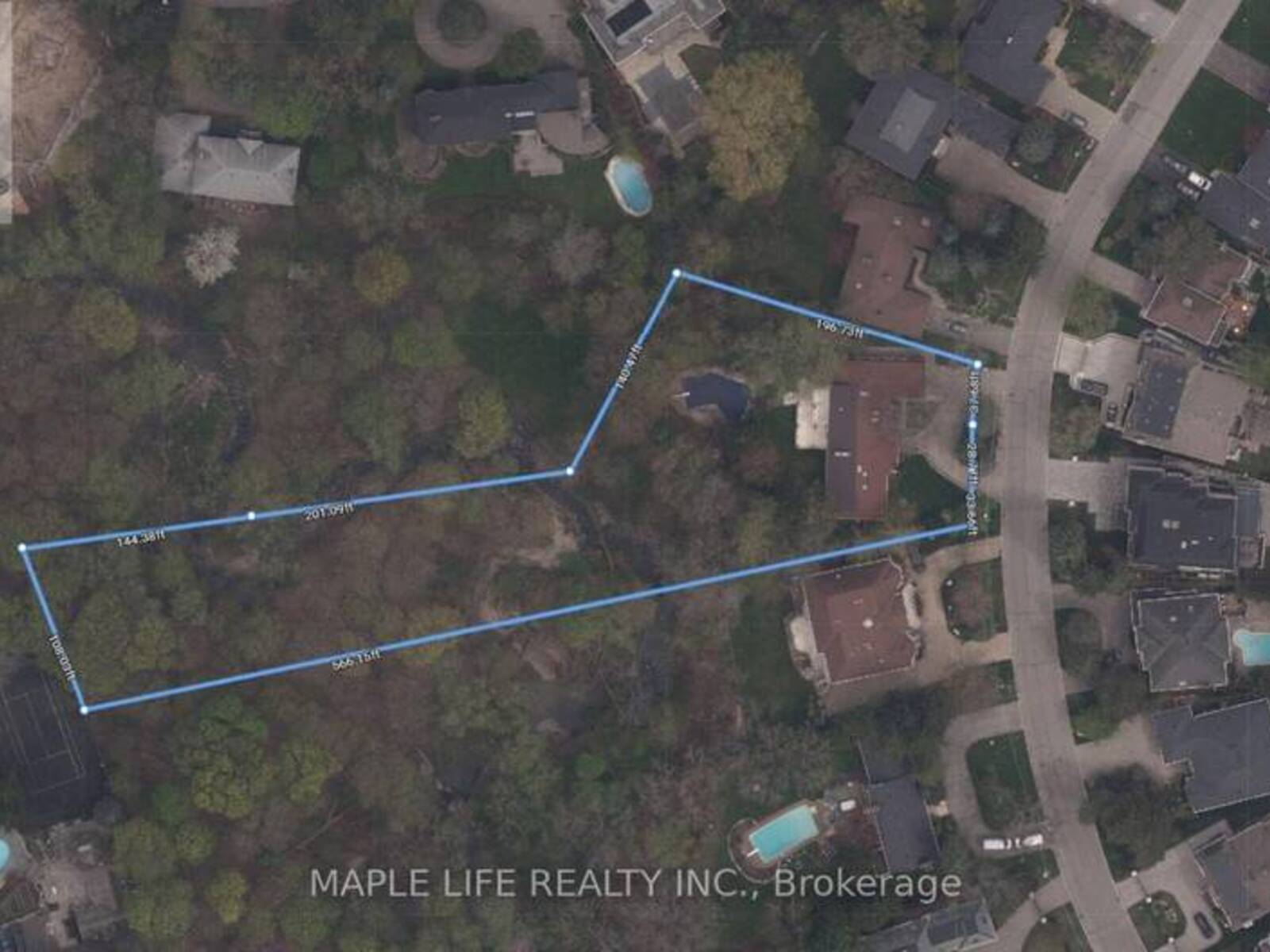 16 BRIAN CLIFF DRIVE, Toronto, Ontario M3B 2G2