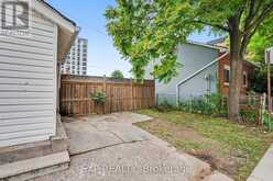 52 CATHCART STREET | Hamilton Ontario | Slide Image Thirty
