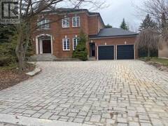 17 DUNLOE ROAD Richmond Hill Ontario, L4B 2H6