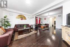 54 TYSONVILLE CIRCLE | Brampton Ontario | Slide Image Six