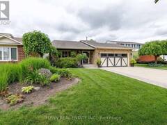 3907 CARDINAL DRIVE Niagara Falls Ontario, L2H 2W2
