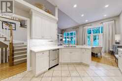 9 ARLINGTON WAY | Markham Ontario | Slide Image Ten
