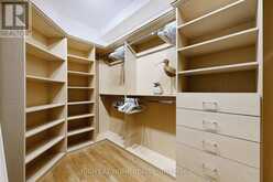 9 ARLINGTON WAY | Markham Ontario | Slide Image Sixteen