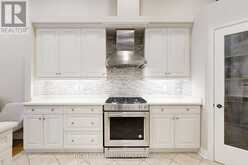 9 ARLINGTON WAY | Markham Ontario | Slide Image Eight