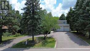 179 ELLIS AVENUE | Nobleton Ontario | Slide Image Two