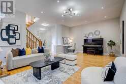 2455 FELHABER CRESCENT | Oakville Ontario | Slide Image Thirteen