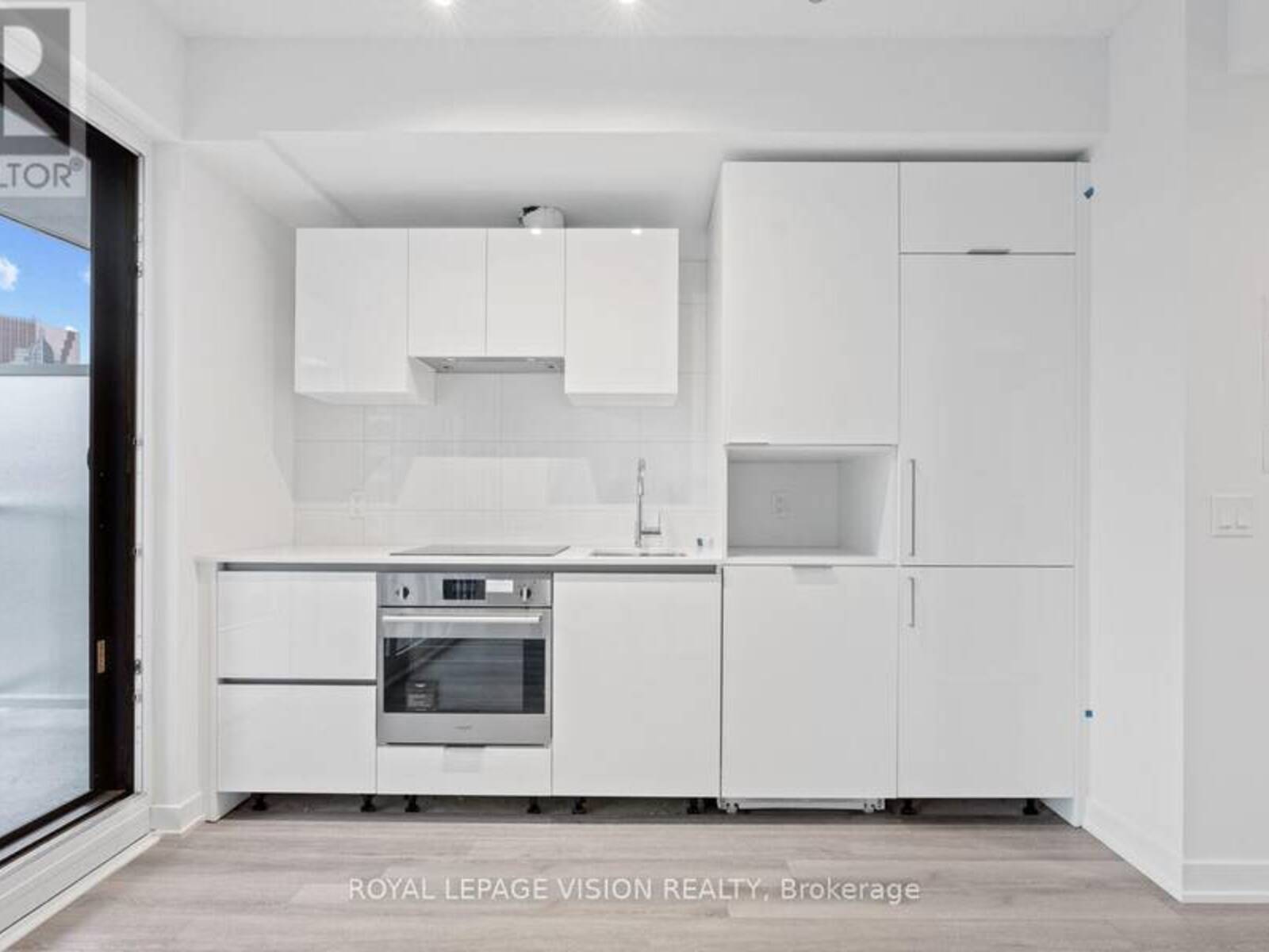 3113 - 230 SIMCOE STREET, Toronto, Ontario M5T 1T4