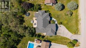 97 HIGHLAND DRIVE | Oro-Medonte Ontario | Slide Image Two