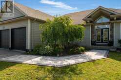 97 HIGHLAND DRIVE | Oro-Medonte Ontario | Slide Image Four
