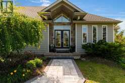 97 HIGHLAND DRIVE | Oro-Medonte Ontario | Slide Image Five