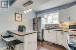 102 ROSSLYN AVENUE N | Hamilton Ontario | Slide Image Five