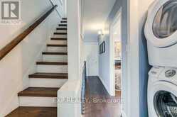 102 ROSSLYN AVENUE N | Hamilton Ontario | Slide Image Eight
