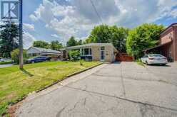 167 TAYLOR MILLS DRIVE N | Richmond Hill Ontario | Slide Image Two