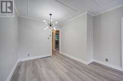 167 TAYLOR MILLS DRIVE N | Richmond Hill Ontario | Slide Image Eleven