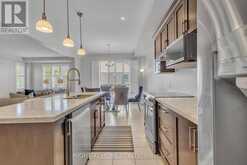 321 CARRIAGE WAY | Waterloo Ontario | Slide Image Nine