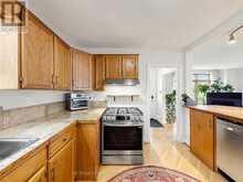 200 BURNDALE AVENUE | Toronto Ontario | Slide Image Twelve