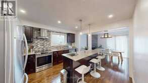 3926 HAZELRIDGE ROAD | Mississauga Ontario | Slide Image Nine