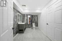 35 THAMES WAY | Hamilton Ontario | Slide Image Thirty