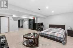 35 THAMES WAY | Hamilton Ontario | Slide Image Thirty-two
