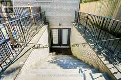 201 BURNHAMTHORPE ROAD | Toronto Ontario | Slide Image Forty-seven