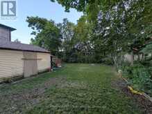 34 FAIRWOOD CRESCENT | Toronto Ontario | Slide Image Three