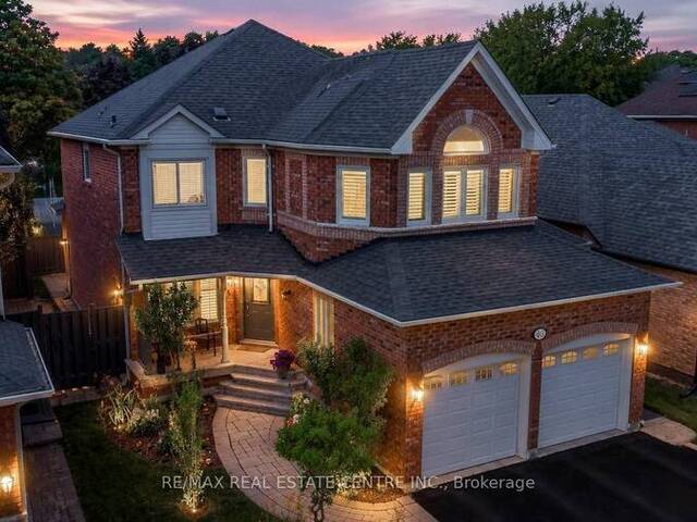 40 HEPBURN CRESCENT N Halton Hills Ontario, L7G 5P8 - 5 Bedrooms Home For Sale