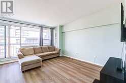 402 - 4060 LAWRENCE AVENUE E | Toronto Ontario | Slide Image Six