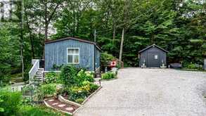 7498 ISLAND CRESCENT | Washago Ontario | Slide Image One