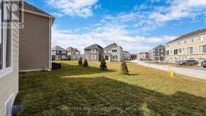 17 SHAPIRA AVENUE | Wasaga Beach Ontario | Slide Image Thirty-five