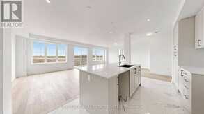 241 VILLAGE GATE DRIVE | Wasaga Beach Ontario | Slide Image Twelve