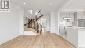 249 VILLAGE GATE DRIVE | Wasaga Beach Ontario | Slide Image Thirteen
