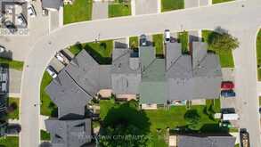 29 ARCHDEACON CLARK TRAIL | Hamilton Ontario | Slide Image Thirty-two