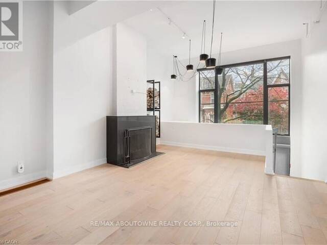 105 - 676 RICHMOND STREET W Toronto Ontario, M6J 1C3 - 2 Bedrooms Condo For Sale