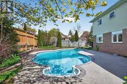 2 DUNBAR DRIVE | Whitby Ontario | Slide Image Eighteen