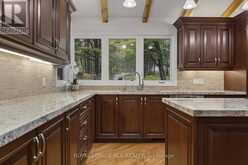 16365 BATHURST STREET | Newmarket Ontario | Slide Image Seventeen