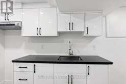 4002 BRANDON GATE DRIVE | Mississauga Ontario | Slide Image Seven