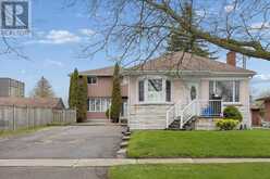 226 CROMWELL AVENUE | Oshawa Ontario | Slide Image One