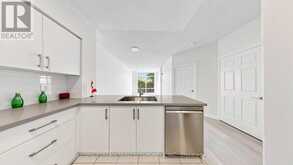 106 - 130 POND DRIVE | Markham Ontario | Slide Image Seventeen