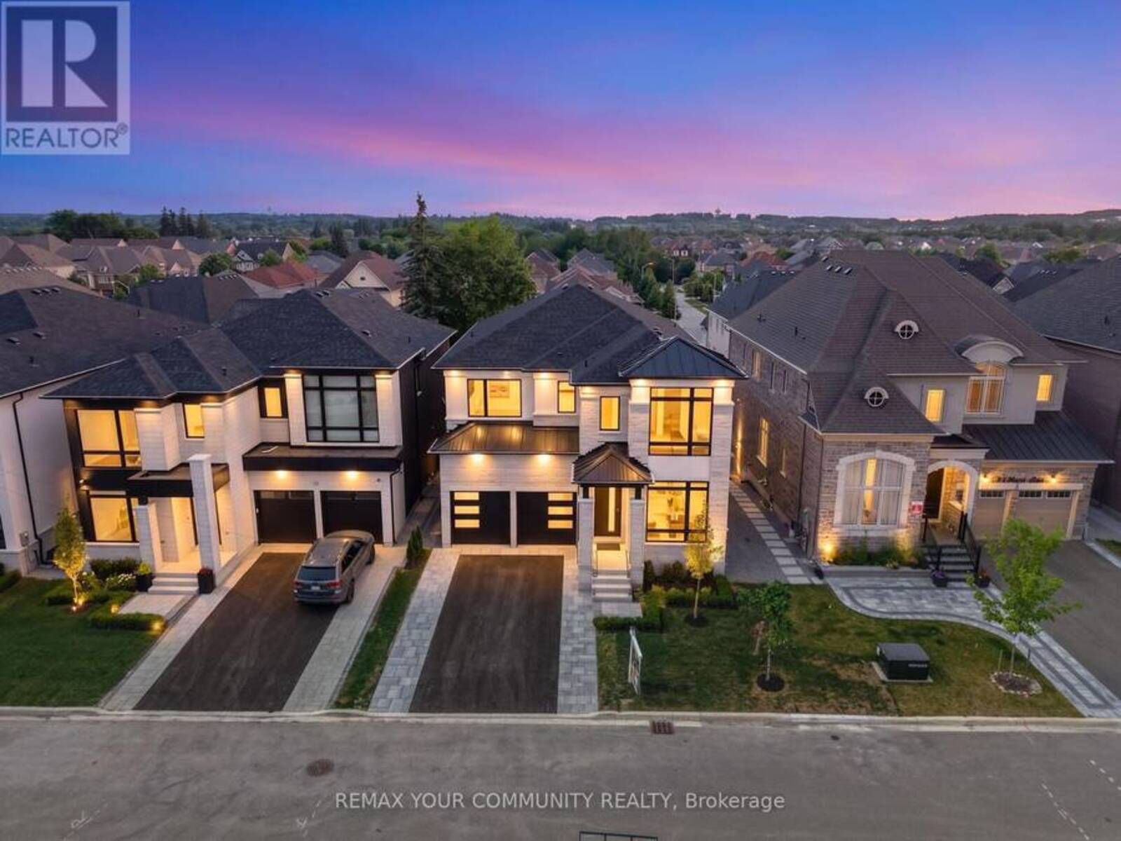 23 MENOTTI DRIVE, Richmond Hill, Ontario L4E 2Z2