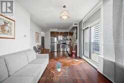 612 - 85 NORTH PARK ROAD | Vaughan Ontario | Slide Image Twelve