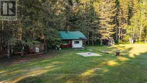 2101 AHMIC LAKE ROAD | Magnetawan Ontario | Slide Image Eleven