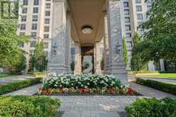 902 - 9245 JANE STREET | Vaughan Ontario | Slide Image Four