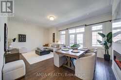7 BEAUFORT WAY | Markham Ontario | Slide Image Thirteen