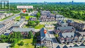 7 BEAUFORT WAY | Markham Ontario | Slide Image Four