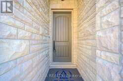 7 BEAUFORT WAY | Markham Ontario | Slide Image Seven